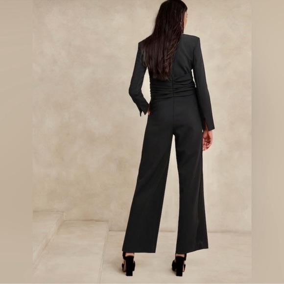 NWT Banana Republic Black Faiza Tuxedo Jumpsuit Size 4 - Picture 3 of 13